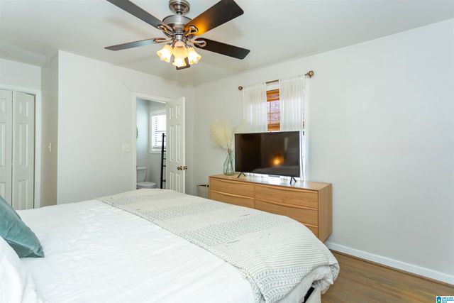 1621 CRESTHILL ROAD, Birmingham, AL 35213