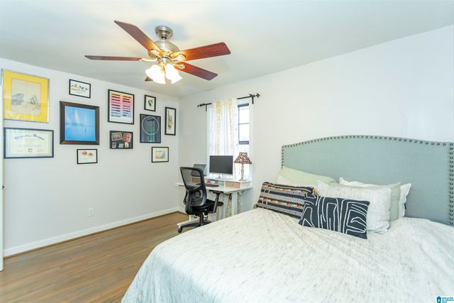 1621 CRESTHILL ROAD, Birmingham, AL 35213