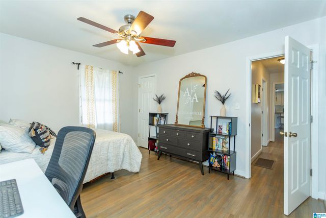 1621 CRESTHILL ROAD, Birmingham, AL 35213