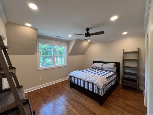6223 CANTRELL Road, Little Rock, AR 72207
