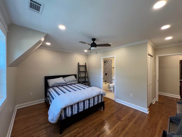 6223 CANTRELL Road, Little Rock, AR 72207