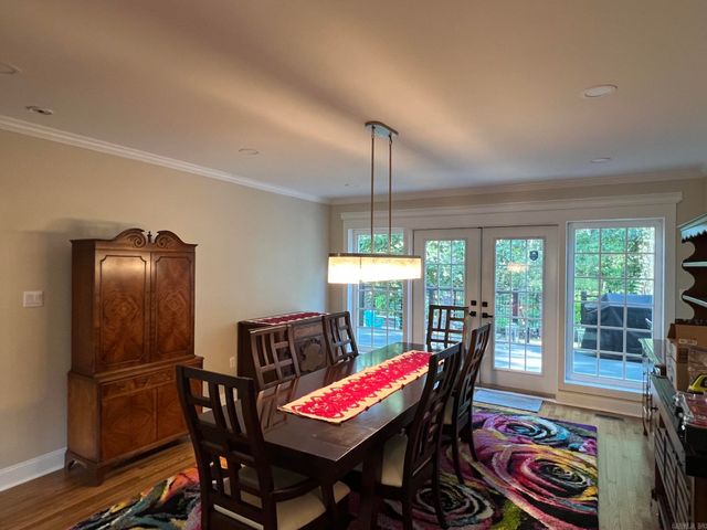 6223 CANTRELL Road, Little Rock, AR 72207