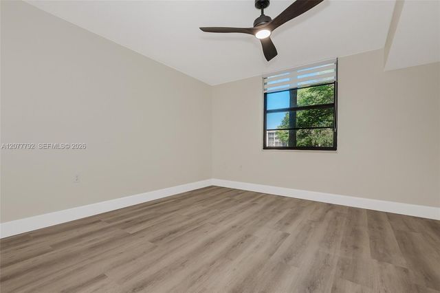 1709 Whitehall Drive 103, Davie, FL 33324