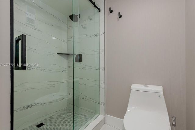 1709 Whitehall Drive 103, Davie, FL 33324