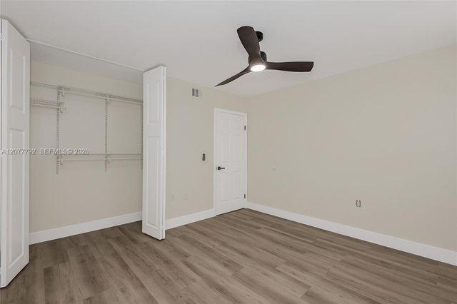 1709 Whitehall Drive 103, Davie, FL 33324