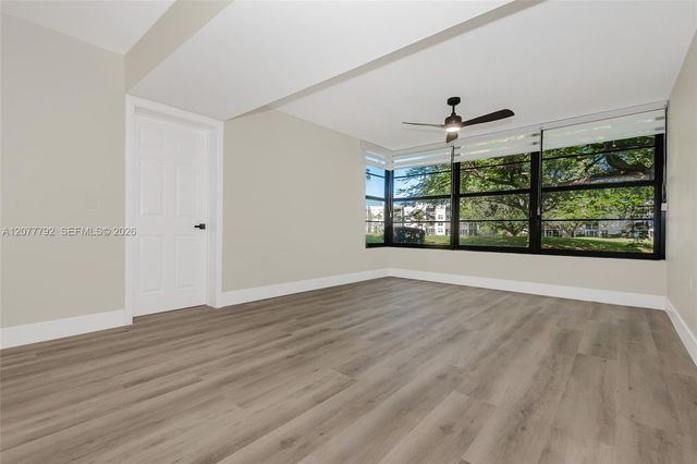 1709 Whitehall Drive 103, Davie, FL 33324