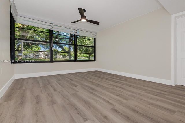 1709 Whitehall Drive 103, Davie, FL 33324