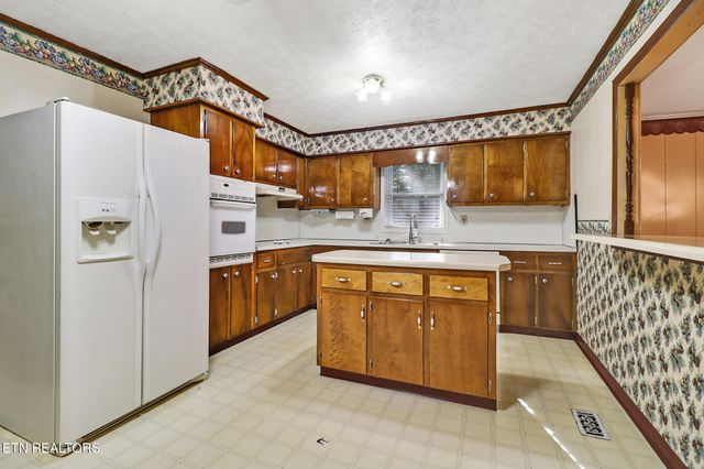 149 Horseshoe Circle, Jamestown, TN 38556