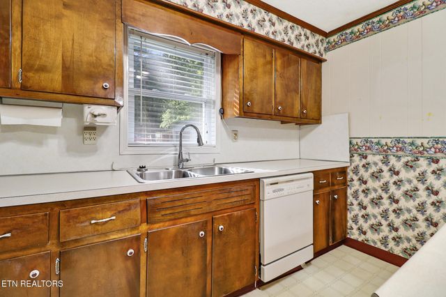 149 Horseshoe Circle, Jamestown, TN 38556