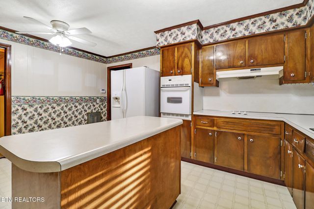 149 Horseshoe Circle, Jamestown, TN 38556