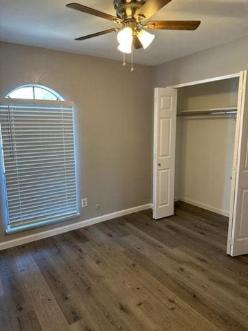 5204 HENDRIX Drive, The Colony, TX 75056