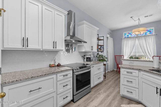 886 Willow Walk NW, Calabash, NC 28467