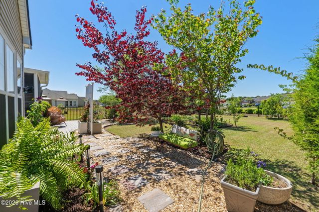 886 Willow Walk NW, Calabash, NC 28467