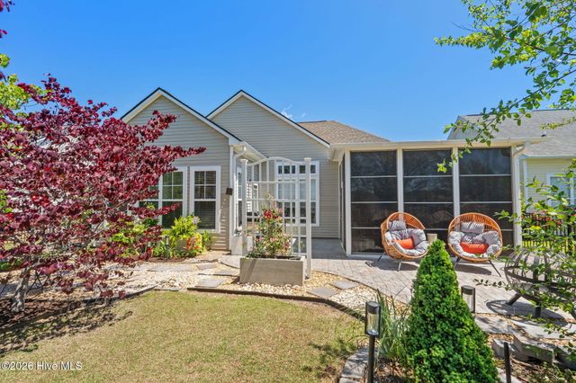 886 Willow Walk NW, Calabash, NC 28467