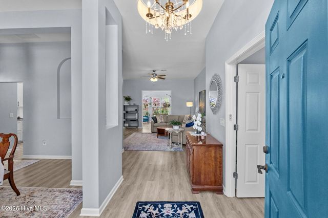 886 Willow Walk NW, Calabash, NC 28467