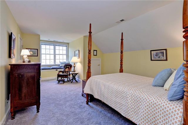 100 Westbury, Williamsburg, VA 23188