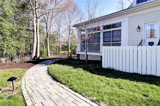 100 Westbury, Williamsburg, VA 23188