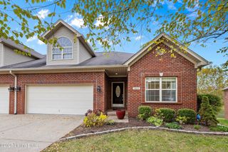 2025 Eagles Landing Dr, La Grange, KY 40031
