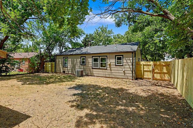 5811 E Skinner, Wichita, KS 67218