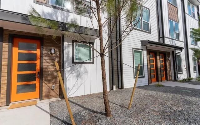 3275 Summer Street 6101, Houston, TX 77007