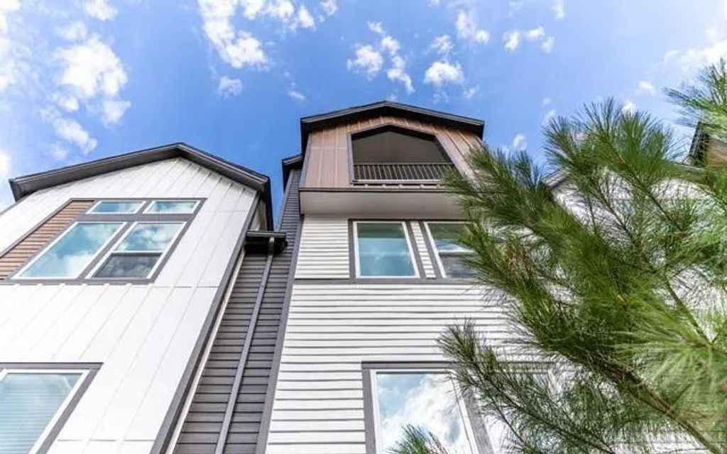 3275 Summer Street 6101, Houston, TX 77007