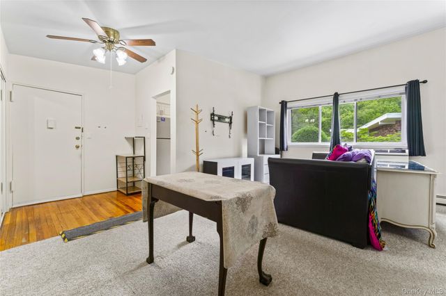 200 Lexington Ave 12E, Oyster Bay, NY 11771