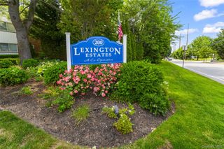 200 Lexington Ave 12E, Oyster Bay, NY 11771