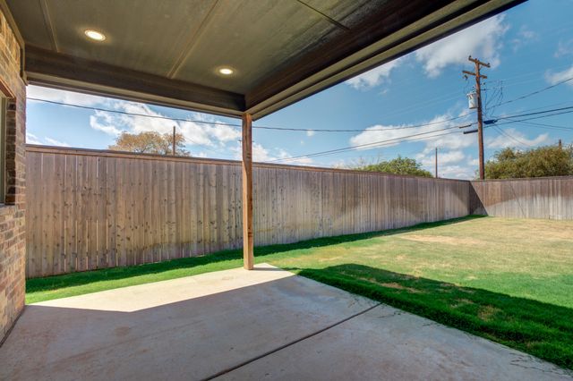 210 Main Street, New Home, TX 79383