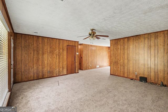 8220 Englewood Trail, Riverdale, GA 30274