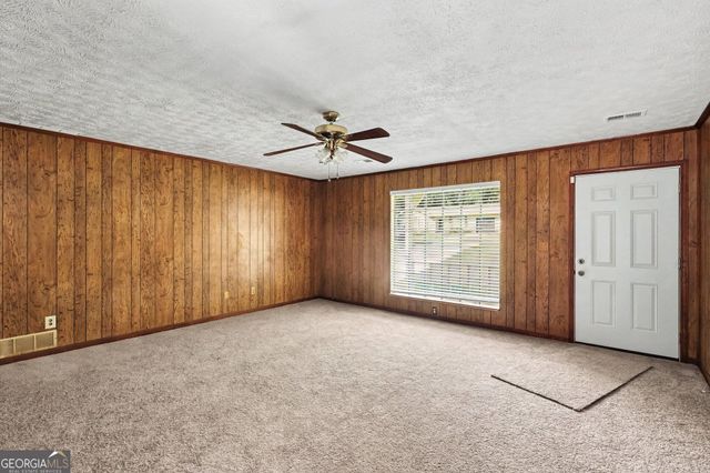 8220 Englewood Trail, Riverdale, GA 30274