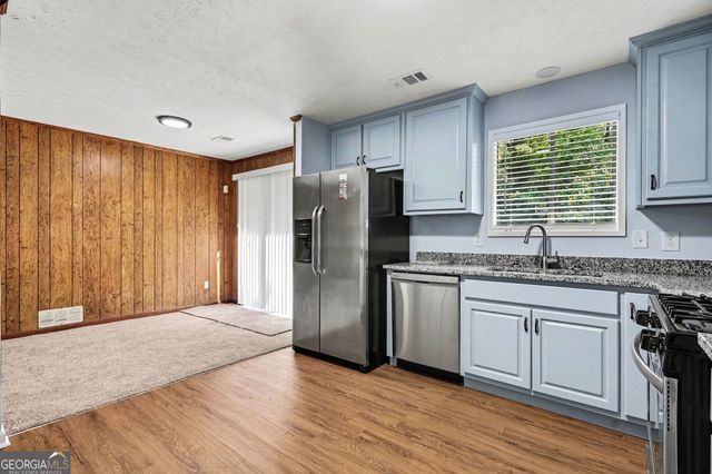 8220 Englewood Trail, Riverdale, GA 30274
