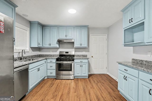8220 Englewood Trail, Riverdale, GA 30274