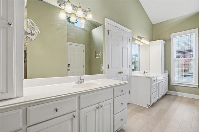 2245 S Kingswood St Street, Lake Charles, LA 70605