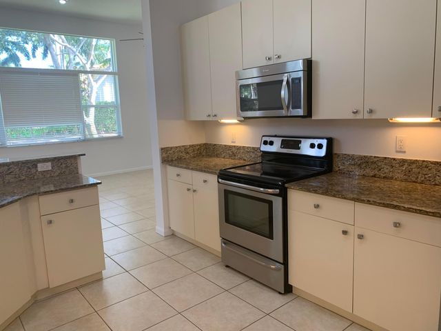 7642 New Ellenton Drive, Boynton Beach, FL 33437