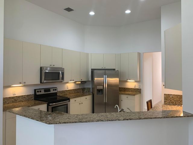 7642 New Ellenton Drive, Boynton Beach, FL 33437