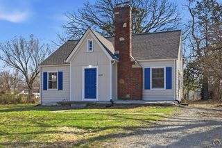 2638 SE Virginia AVE, Topeka, KS 66605