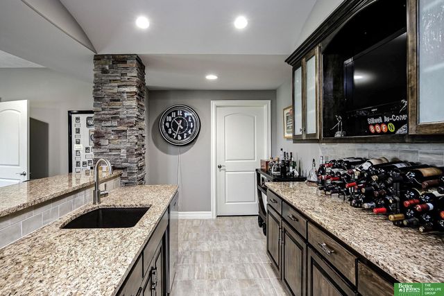 3906 N 195th Street, Elkhorn, NE 68022