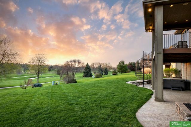 3906 N 195th Street, Elkhorn, NE 68022