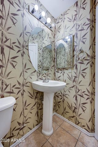 916 W ASPEN Way, Gilbert, AZ 85233