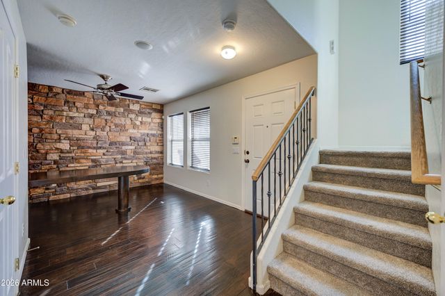 916 W ASPEN Way, Gilbert, AZ 85233