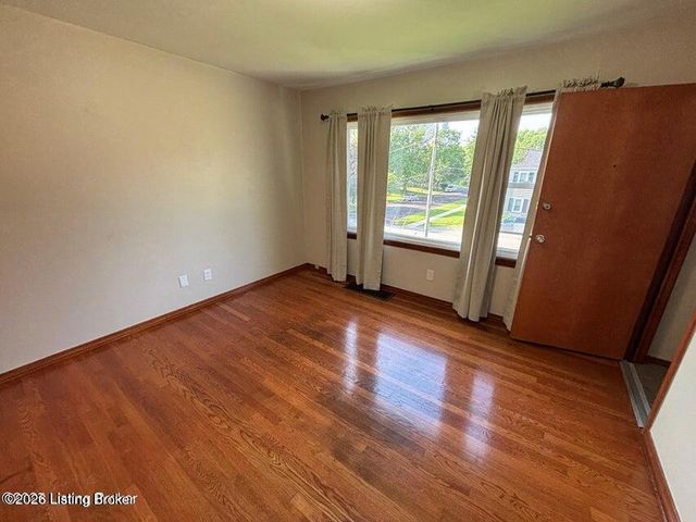 141 E Harrison Ave 4, Clarksville, IN 47129