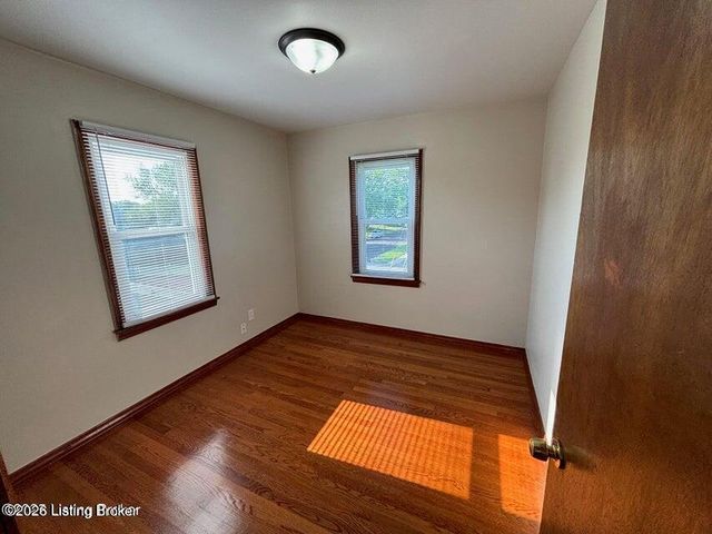 141 E Harrison Ave 4, Clarksville, IN 47129