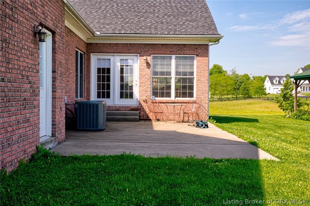 213 Highway 160, Henryville, IN 47126