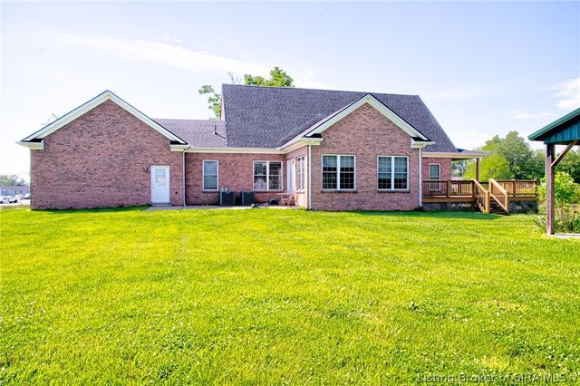 213 Highway 160, Henryville, IN 47126