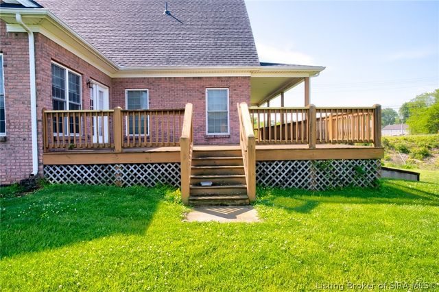 213 Highway 160, Henryville, IN 47126