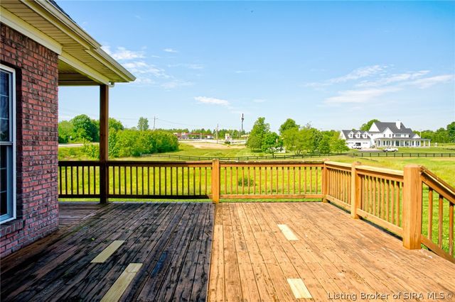 213 Highway 160, Henryville, IN 47126