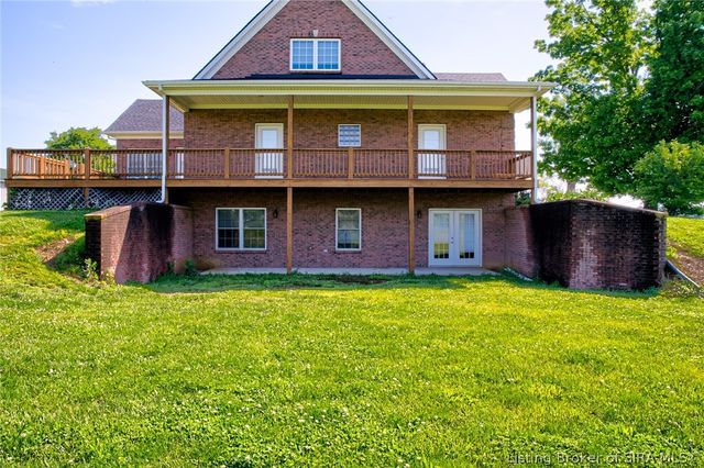 213 Highway 160, Henryville, IN 47126