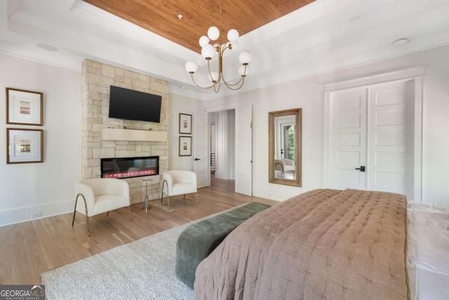 402 Timberview Court, Alpharetta, GA 30004