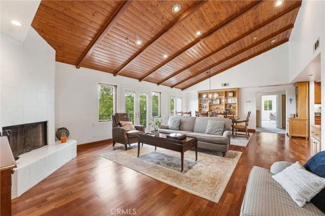 270 Flowerfield, La Habra Heights, CA 90631