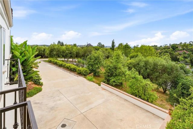 270 Flowerfield, La Habra Heights, CA 90631